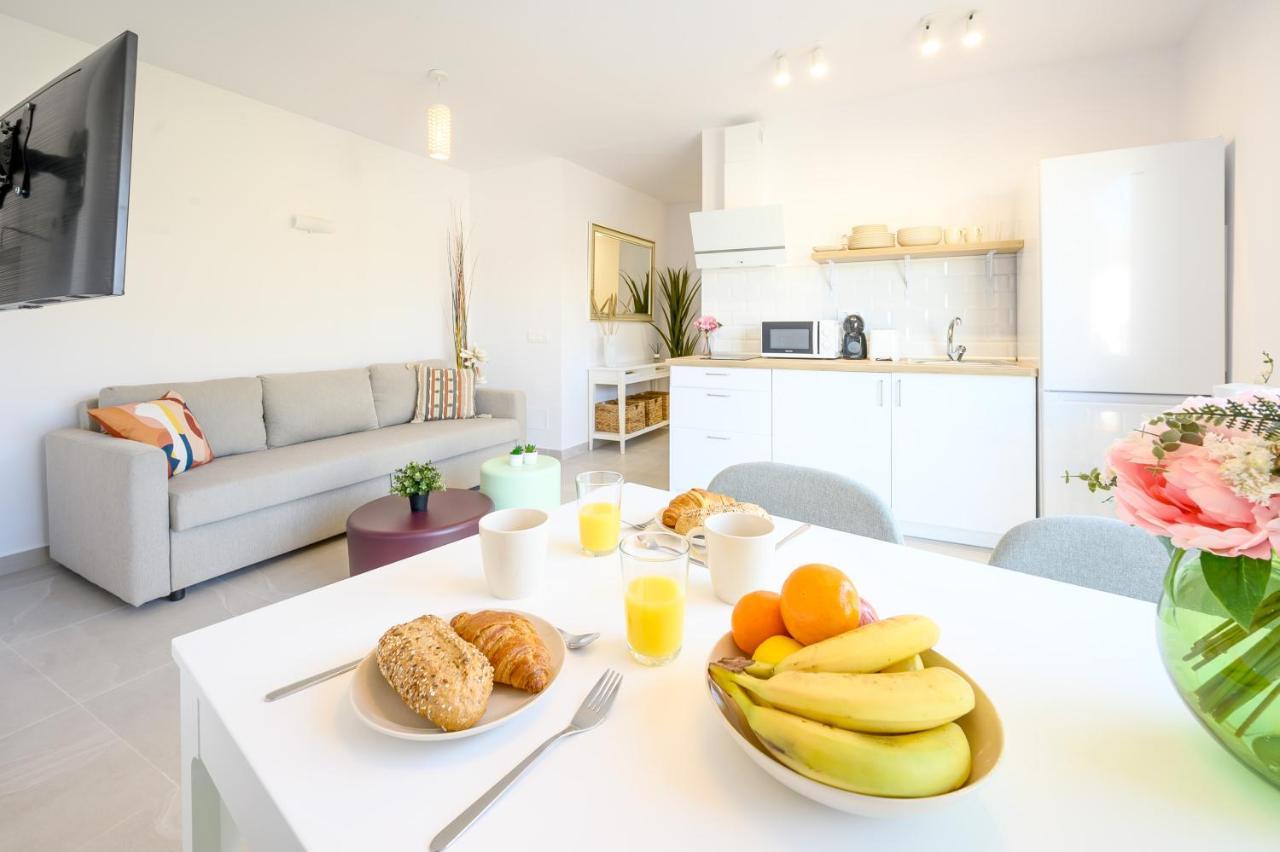 2 Bedroom, New, 1 Min To The Beach, City Center- Picasso By 10Tosea Fuengirola Luaran gambar
