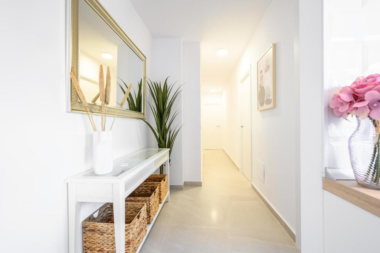 2 Bedroom, New, 1 Min To The Beach, City Center- Picasso By 10Tosea Fuengirola Luaran gambar